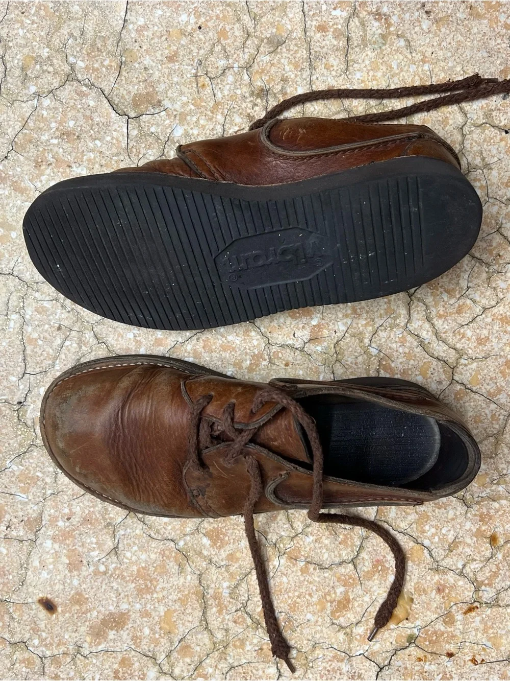Clarks Brown Leather Derby Lace-Up Shoes